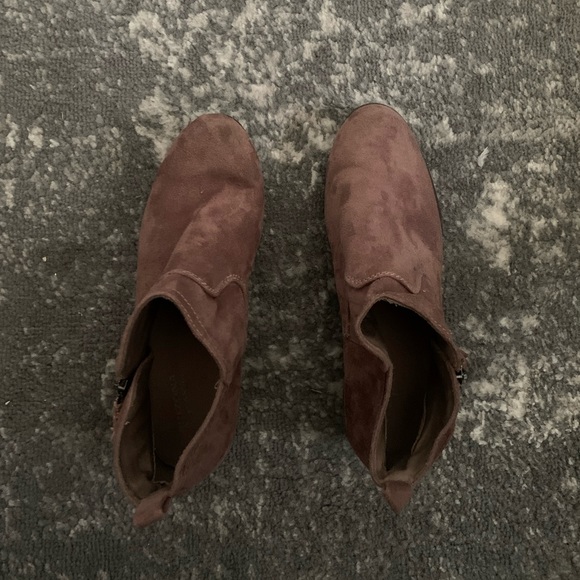 Tan booties - Picture 2 of 4